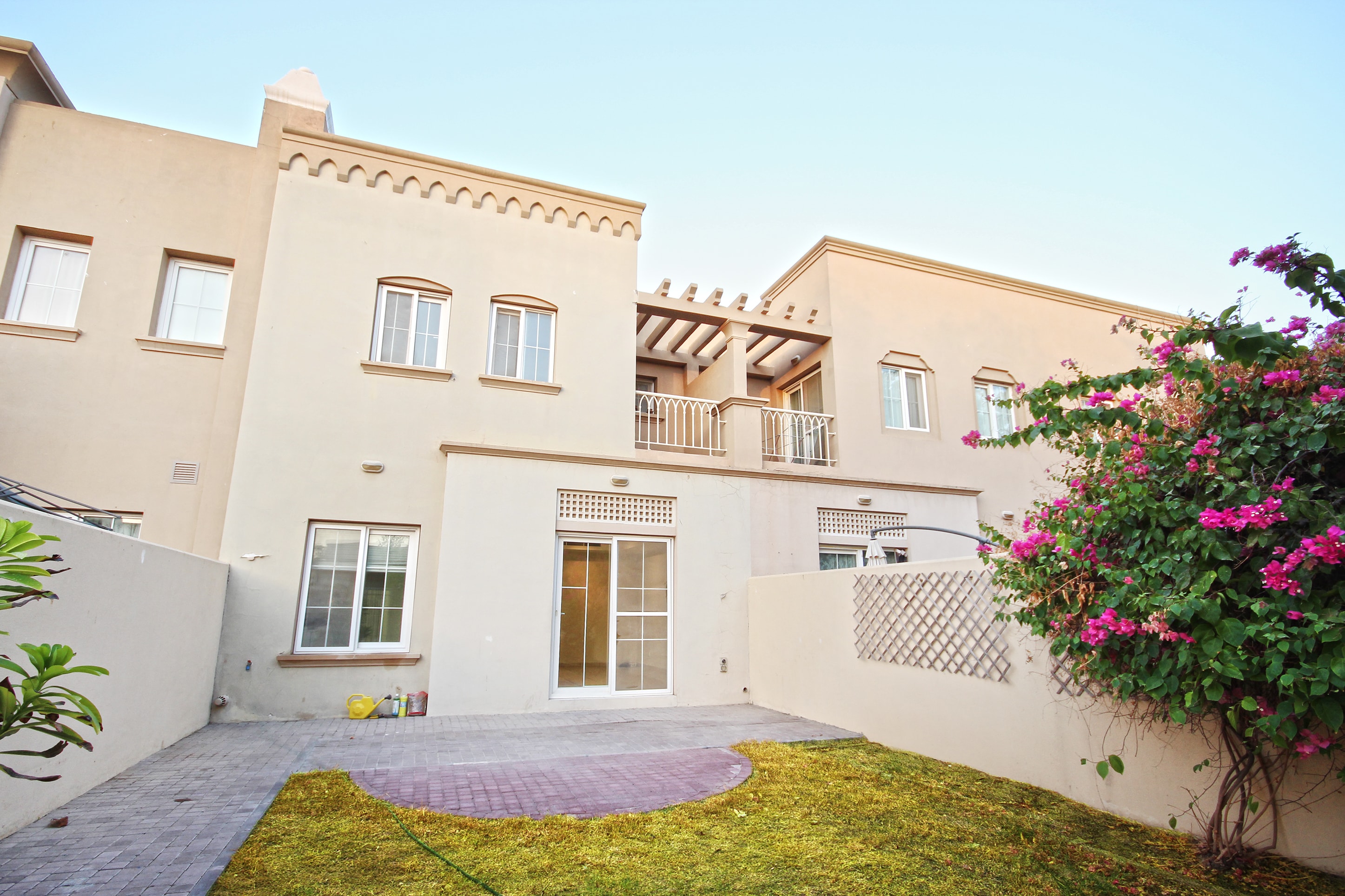 BEAUTIFUL VILLA AVAILABLE FOR SALE | UNFURNISHED 2BR | BEAUTIFUL GARDEN VIEW